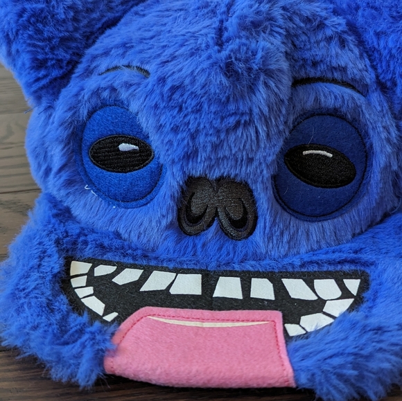 Fuggler blue fuzzy faux fur Monster snapback hat - Picture 2 of 8